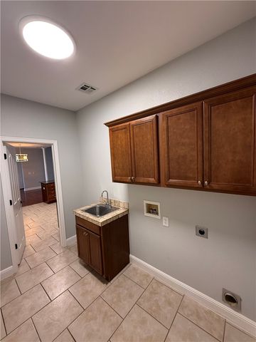 4156 Green Side Lane, Springdale, AR 72762