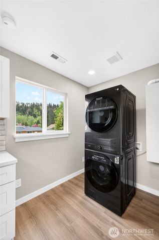 307 Bridge Street SE, Orting, WA 98360