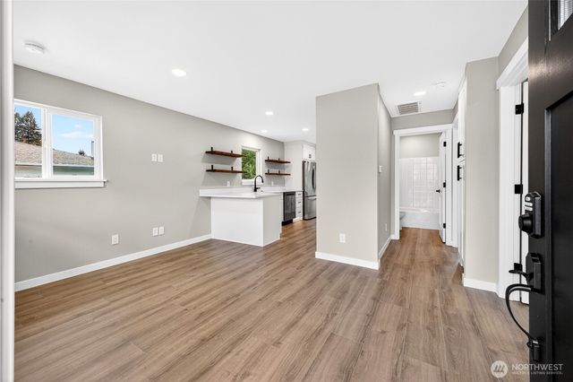 307 Bridge Street SE, Orting, WA 98360