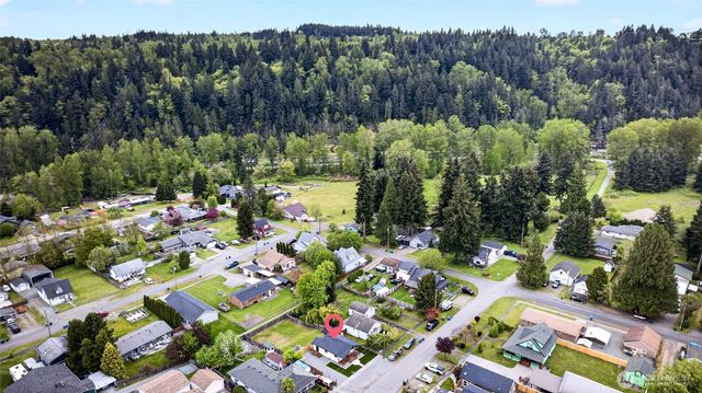 307 Bridge Street SE, Orting, WA 98360