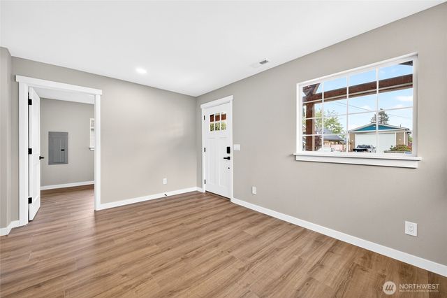307 Bridge Street SE, Orting, WA 98360