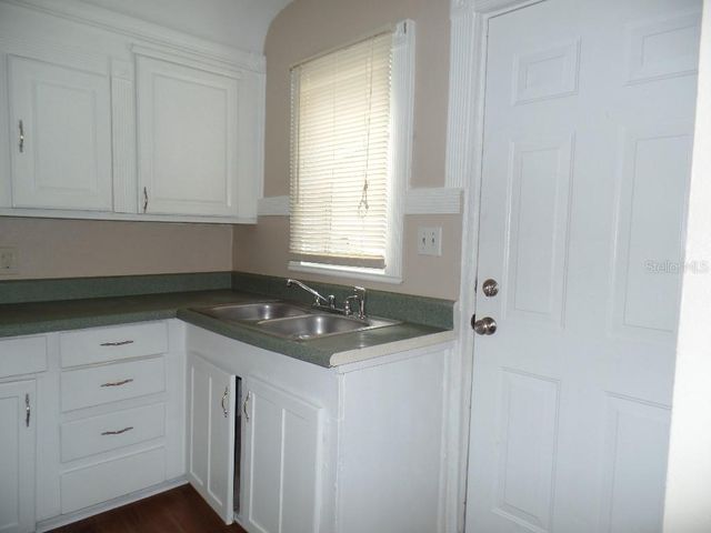 2425 DR MARTIN LUTHER KING JR STREET S, St Petersburg, FL 33705