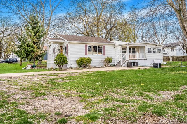 22252 W Taylor Road, Plainfield, IL 60544