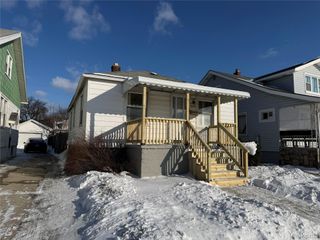 7377 Bernice, Center Line, MI 48015