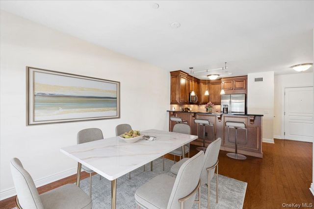 101 Sheldrake Place 20, Mamaroneck, NY 10543