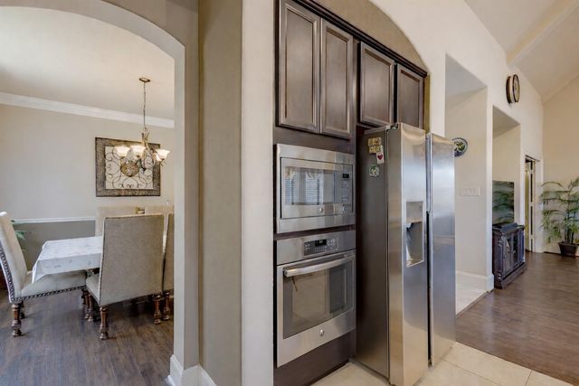 13403 Sunset Bay Lane, Pearland, TX 77584