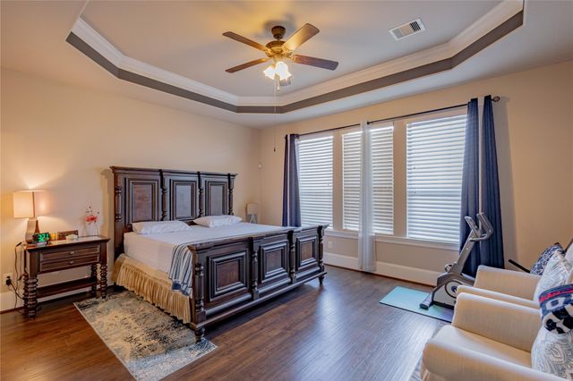 13403 Sunset Bay Lane, Pearland, TX 77584