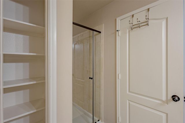 13403 Sunset Bay Lane, Pearland, TX 77584