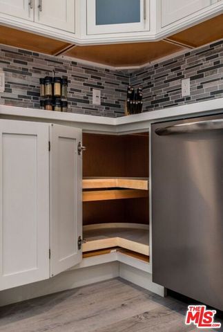 1237 S Holt Avenue 201, Los Angeles, CA 90035