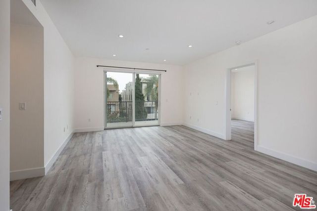 1237 S Holt Avenue 201, Los Angeles, CA 90035