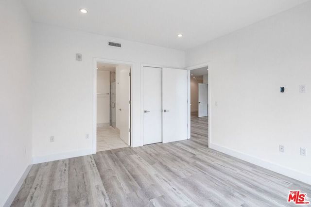 1237 S Holt Avenue 201, Los Angeles, CA 90035