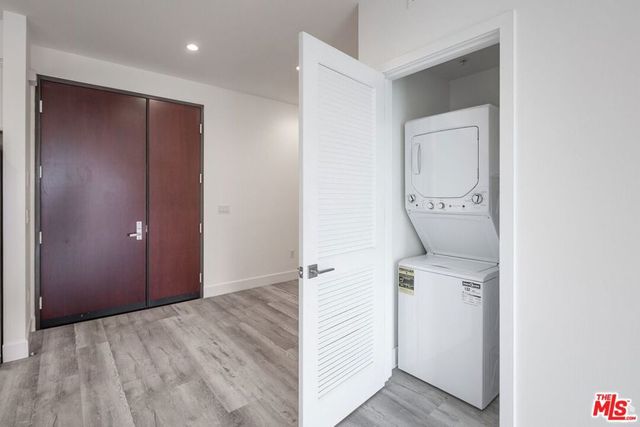 1237 S Holt Avenue 201, Los Angeles, CA 90035