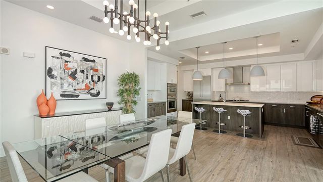 540 N TAMIAMI TRAIL 1004, Sarasota, FL 34236