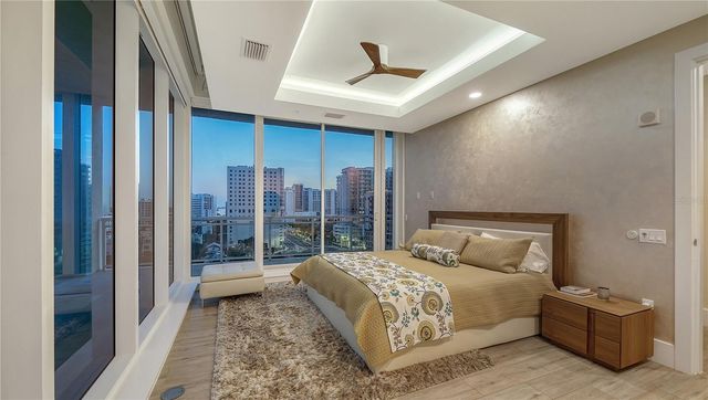 540 N TAMIAMI TRAIL 1004, Sarasota, FL 34236