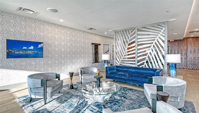 540 N TAMIAMI TRAIL 1004, Sarasota, FL 34236