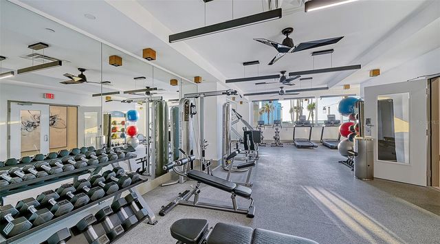 540 N TAMIAMI TRAIL 1004, Sarasota, FL 34236