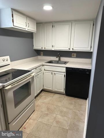 1120 INGLESIDE AVE, Gwynn Oak, MD 21207