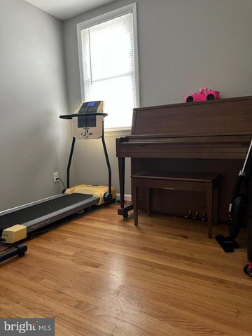 1120 INGLESIDE AVE, Gwynn Oak, MD 21207