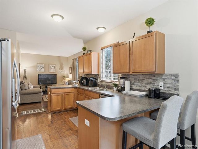 29384 Jennifer, Chesterfield, MI 48051