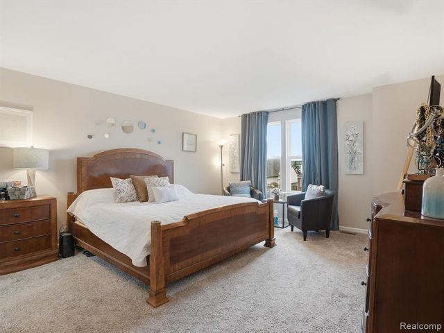 29384 Jennifer, Chesterfield, MI 48051