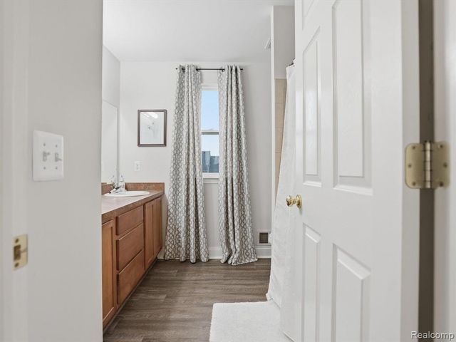 29384 Jennifer, Chesterfield, MI 48051