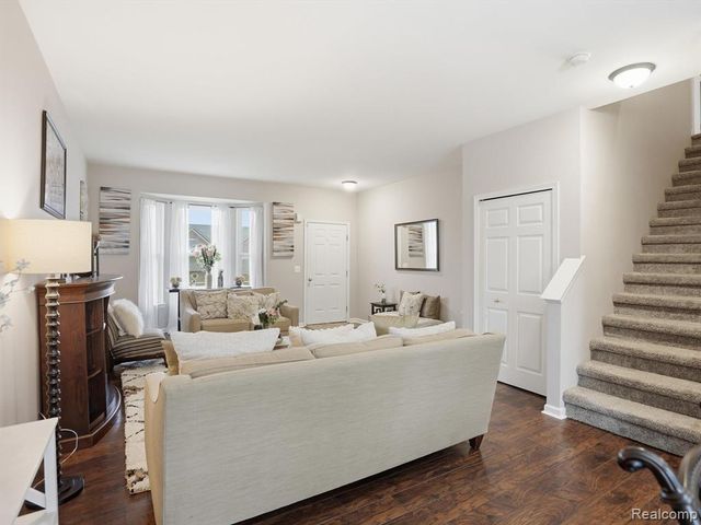 29384 Jennifer, Chesterfield, MI 48051