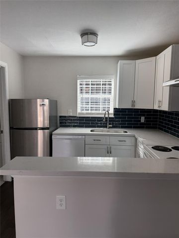 1824 Thonig Road 14, Houston, TX 77055