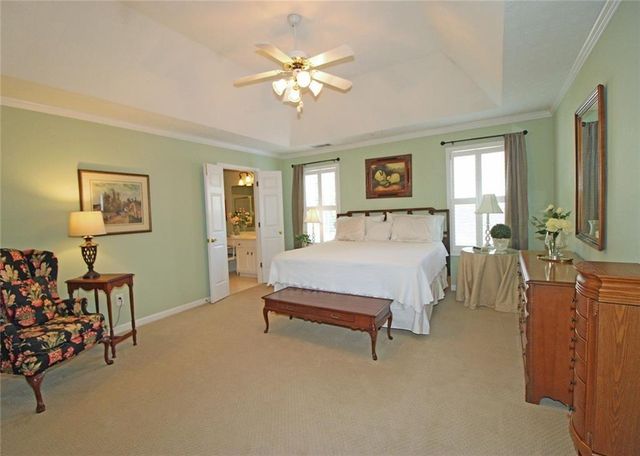 930 Livery Circle, Lawrenceville, GA 30046
