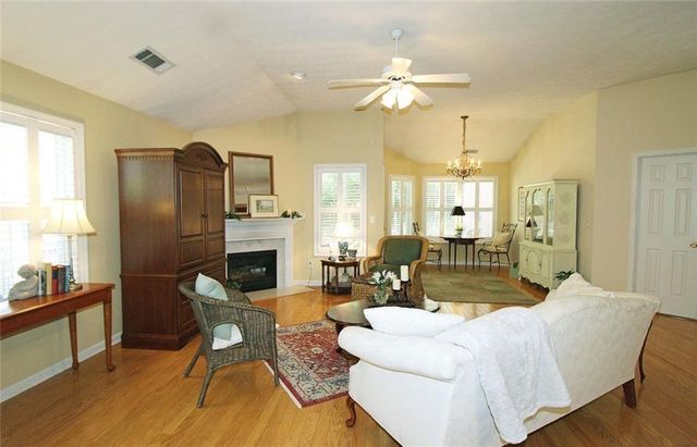 930 Livery Circle, Lawrenceville, GA 30046