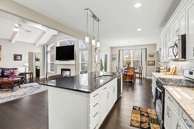 21799 Christenbury Creek Boulevard, Macomb Twp, MI 48044