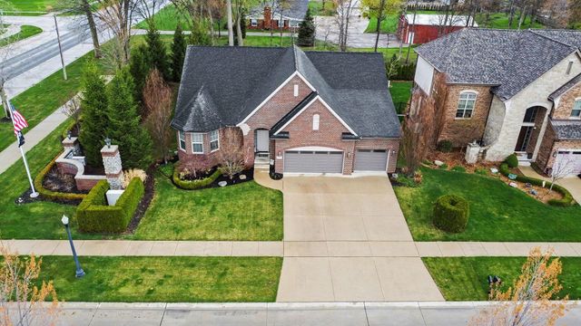 21799 Christenbury Creek Boulevard, Macomb Twp, MI 48044