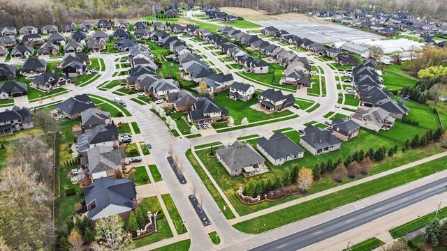 21799 Christenbury Creek Boulevard, Macomb Twp, MI 48044