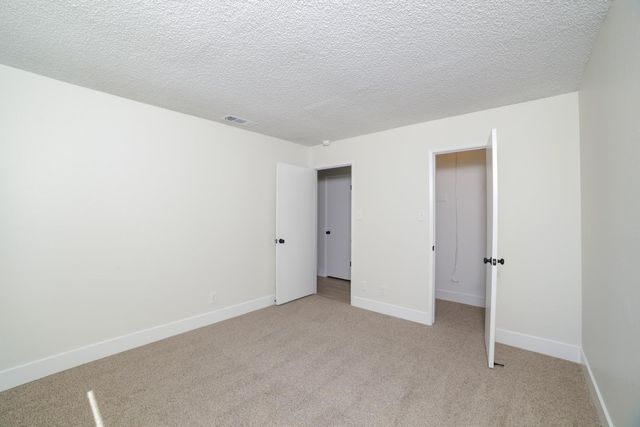 3231 W Indianapolis Avenue, Fresno, CA 93722