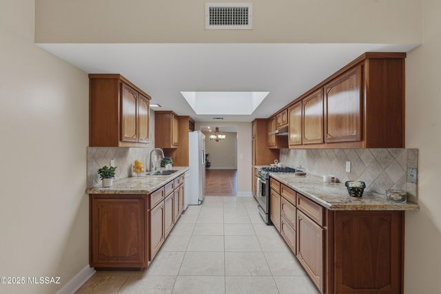 3938 S Placita De La Moneda, Green Valley, AZ 85622