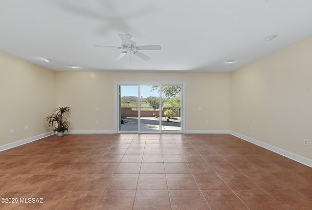 3938 S Placita De La Moneda, Green Valley, AZ 85622