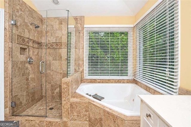 902 Daylight Circle, Lawrenceville, GA 30045