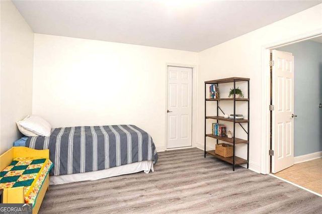 902 Daylight Circle, Lawrenceville, GA 30045