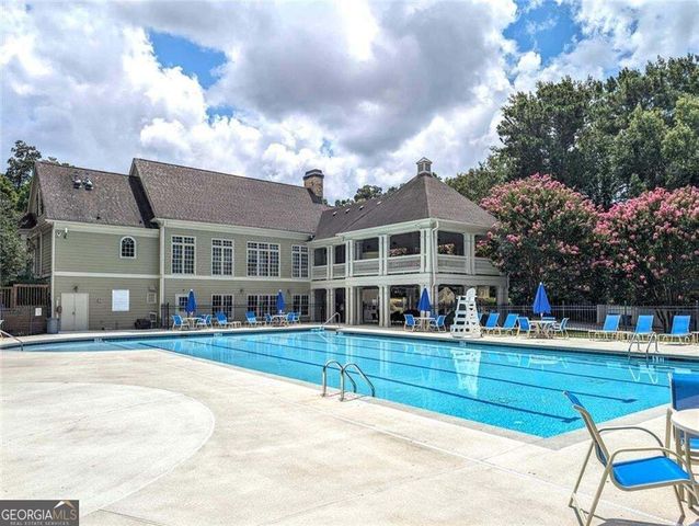 902 Daylight Circle, Lawrenceville, GA 30045