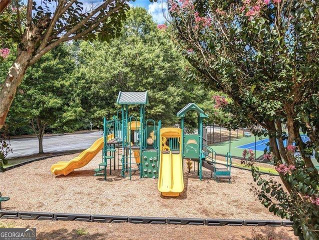 902 Daylight Circle, Lawrenceville, GA 30045