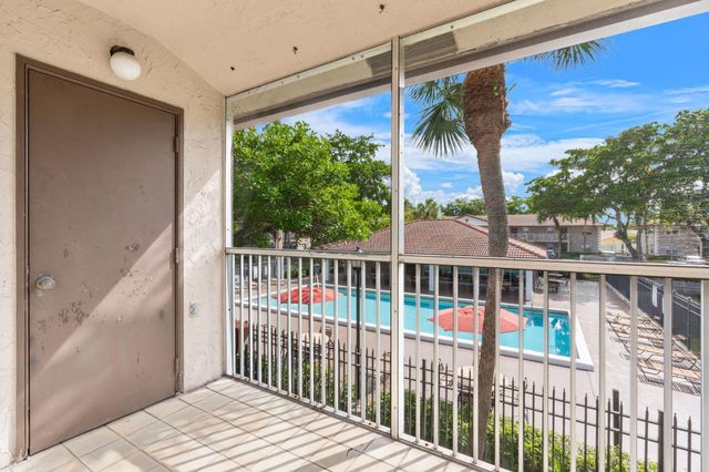 8800 Royal Palm Boulevard 204-1, Coral Springs, FL 33065