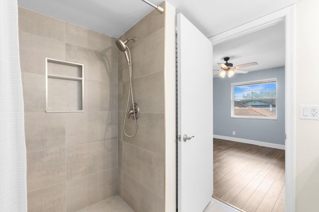 8800 Royal Palm Boulevard 204-1, Coral Springs, FL 33065