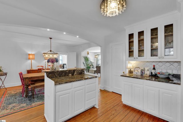 13 Club Drive, Greenville, SC 29605