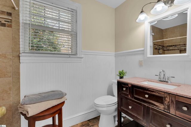 13 Club Drive, Greenville, SC 29605