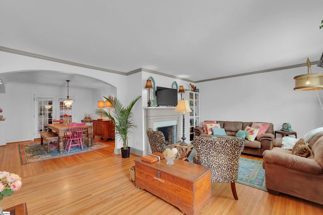 13 Club Drive, Greenville, SC 29605