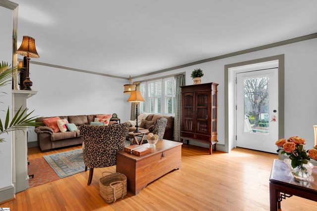 13 Club Drive, Greenville, SC 29605