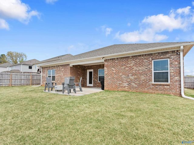 404 Arcanum Lane, New Market, AL 35761