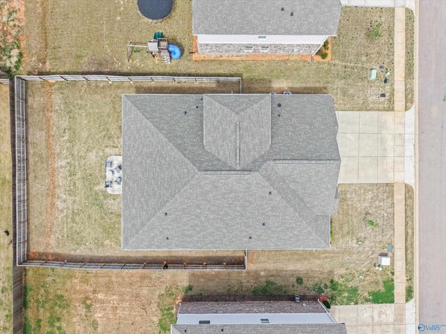 404 Arcanum Lane, New Market, AL 35761