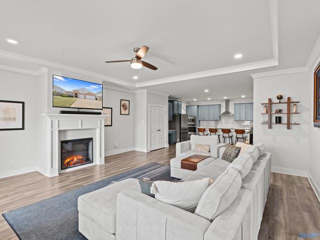 404 Arcanum Lane, New Market, AL 35761