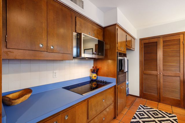 3161 Brincrest Circle, Farmers Branch, TX 75234