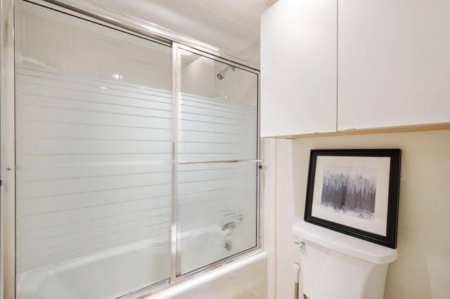 3161 Brincrest Circle, Farmers Branch, TX 75234